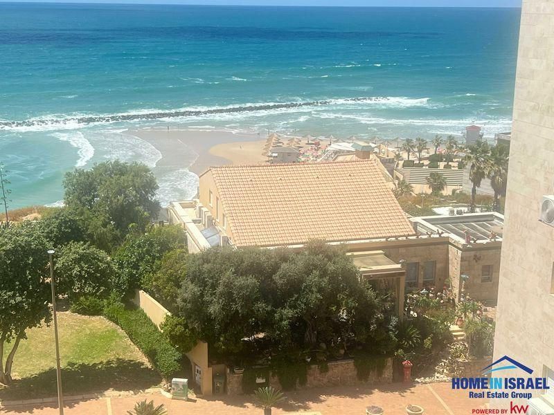למכירה דירת 3 חד' על קו החוף של נתניה ברחוב דנקנר — תמונה 1